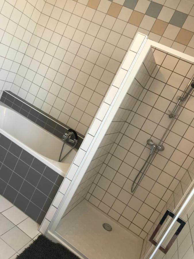 Le Clos Des Iris - Gite Rural 95 M2 Tout Confort En Alsace Bossue Domfessel Exteriér fotografie
